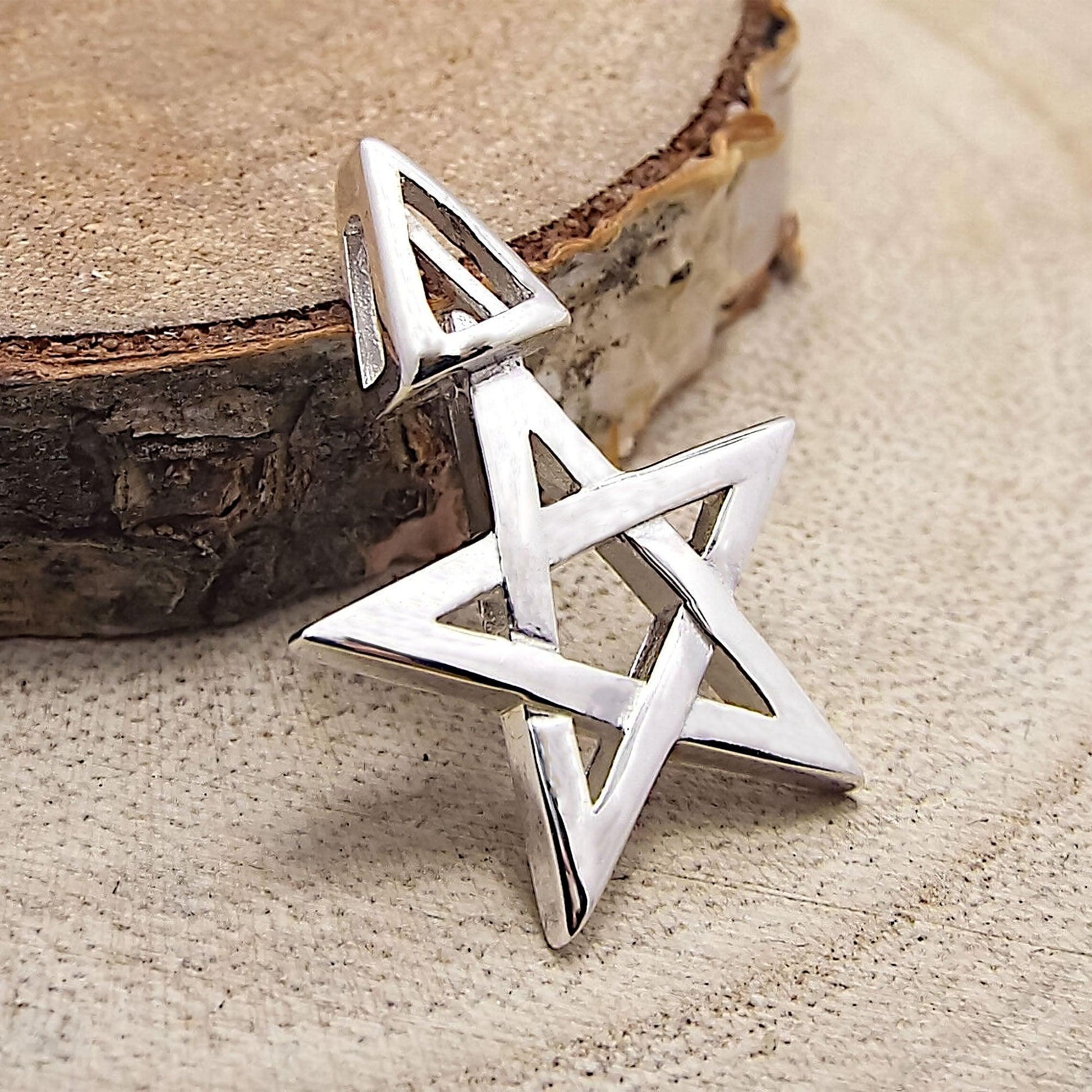 3rd Degree Pentagram Pendant - Silvette