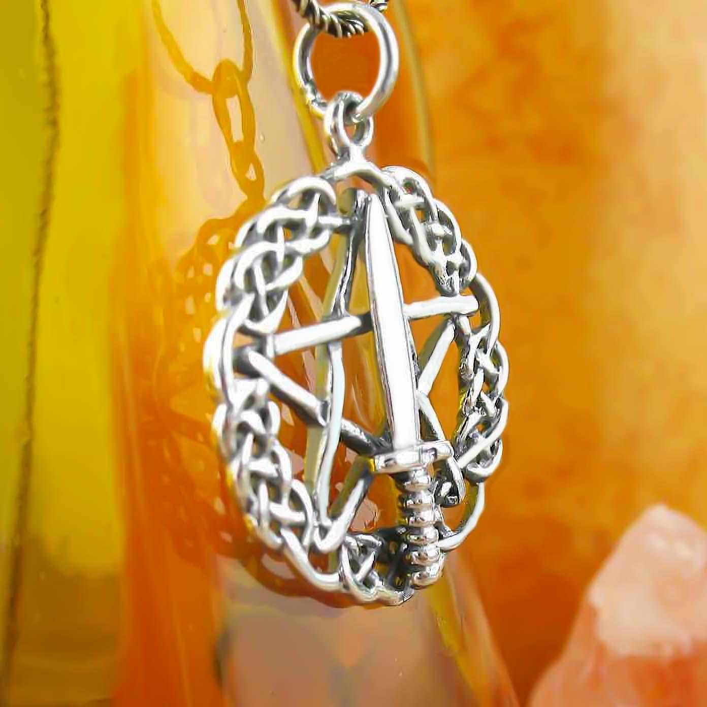 Athame Pentagram Pendant - Silvette