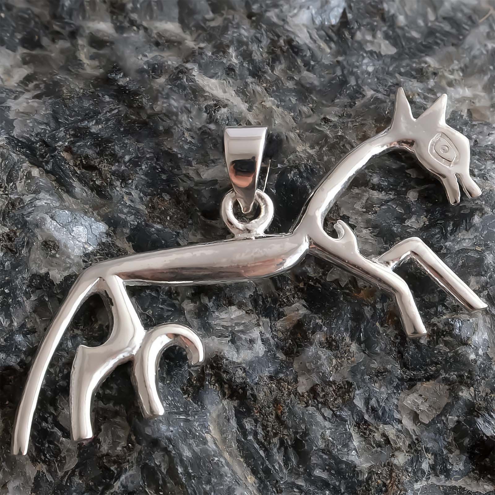 Uffington White Horse Pendant - Silvette